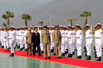 Perdana Menteri  Vietnam  Nguyen Tan Dung memulai kunjungan di Myanmar